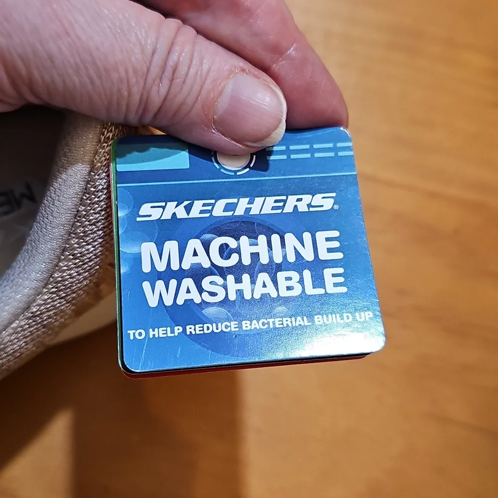 Skechers Womens Tan Go Step Sneaker Size 9 Wide